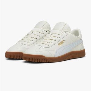 Puma White and Light Blue Athletic Shoes